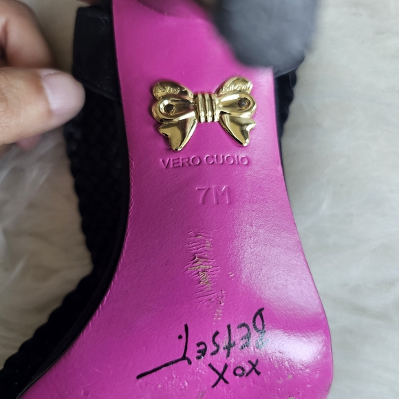 Betsey Johnson black heels, 7 - Picture 4 of 8